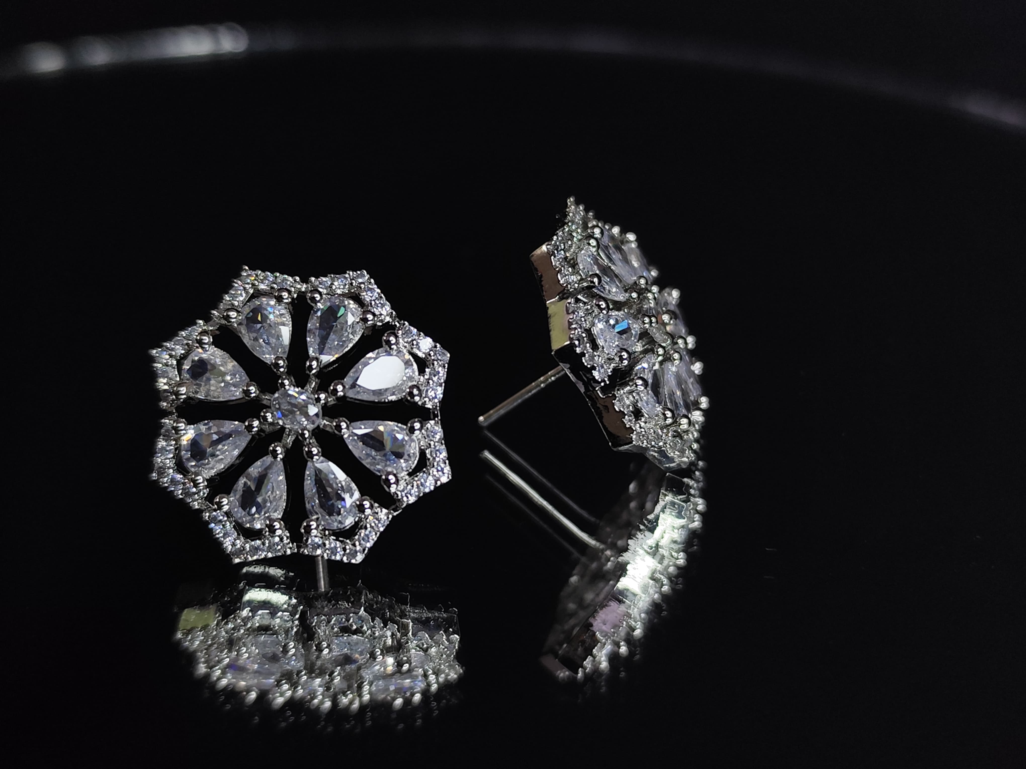 LaaLi NK50 Premium White Flower Choker Necklace Set with Earrings & Maang Tika | Bridal Jewelry for Women | Diamond Look | Party Wear